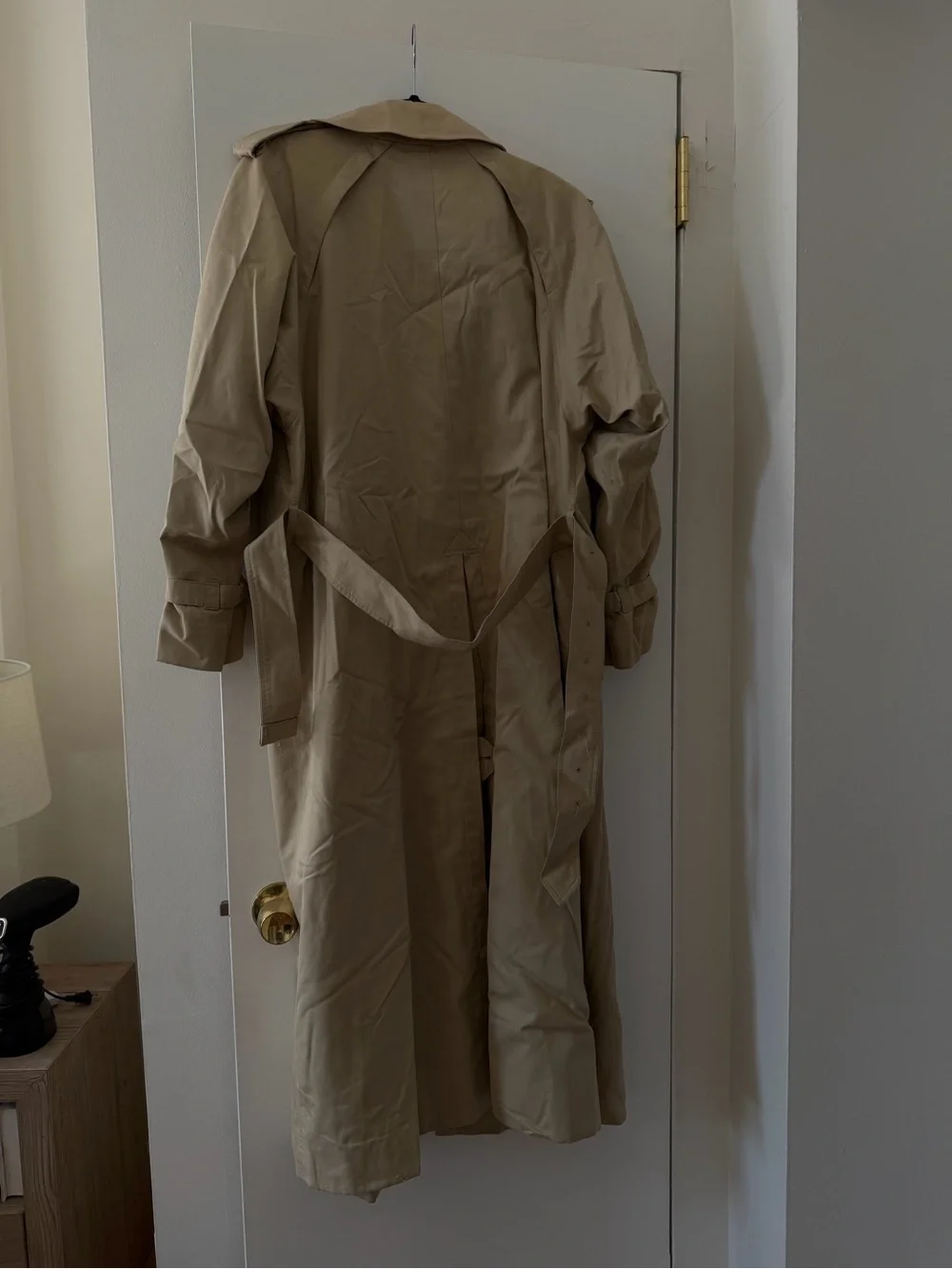 Burberry’s Beige Trench Coat - Picture 6 of 16